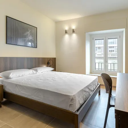 Casa de hóspedes Suyte Lagrange 4*